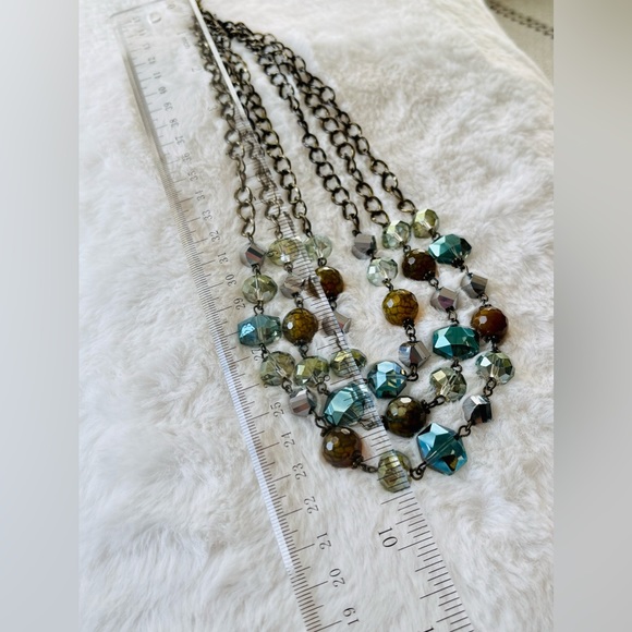 SPARKLY AB CRYSTALS with Multi Beaded Three Tier Nexklace - Picture 7 of 8